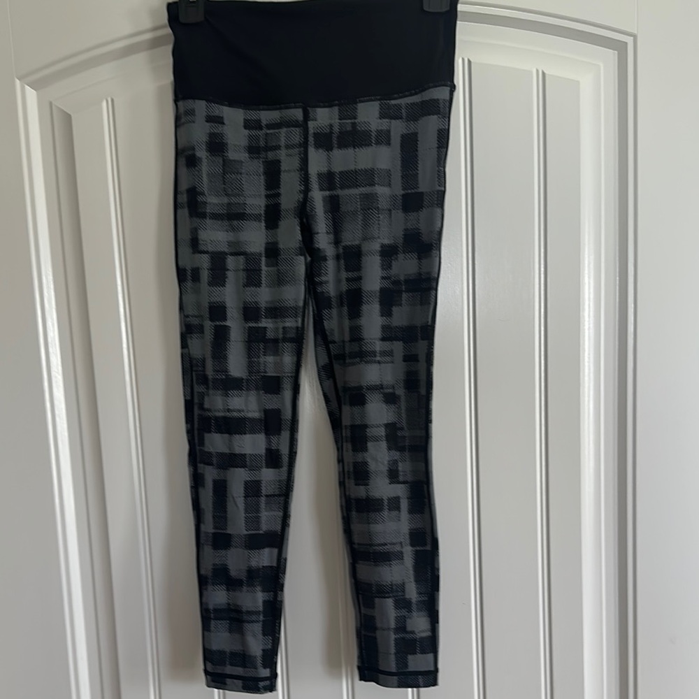 Mono B Black and teal Patterned Leggings